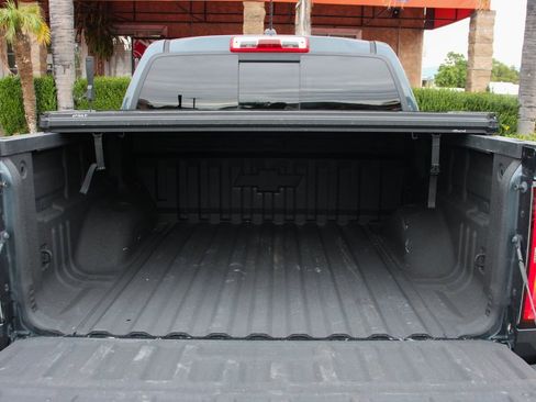 Used 2018 Chevrolet Colorado Z71 image 9