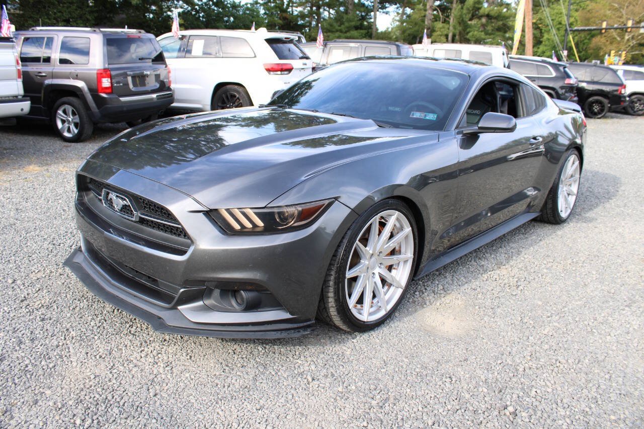 Used 2015 Ford Mustang Premium RWD image 2