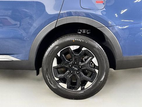New 2026 Kia Sorento S image 10
