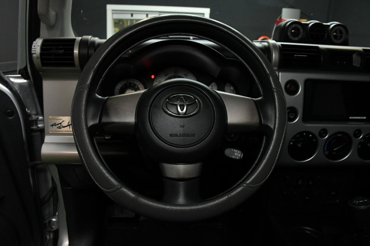 Used 2008 Toyota FJ Cruiser 4WD w/ Convenience Pkg image 24