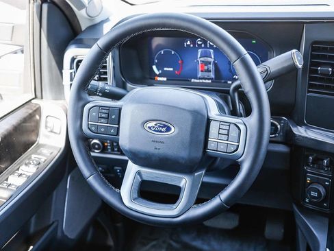 Used 2025 Ford F350 Lariat w/ Black Appearance Package AWD/4WD image 13