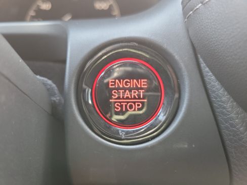 Used 2025 Honda HR-V EX-L image 30