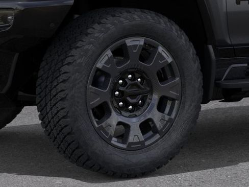 New 2026 GMC Hummer EV 3X w/ Carbon Fiber Edition Package AWD/4WD image 9