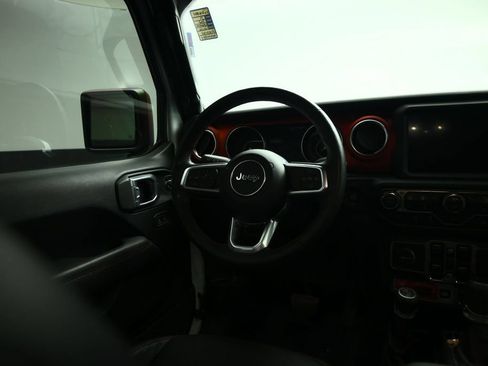 Used 2019 Jeep Wrangler Unlimited Rubicon AWD/4WD image 37