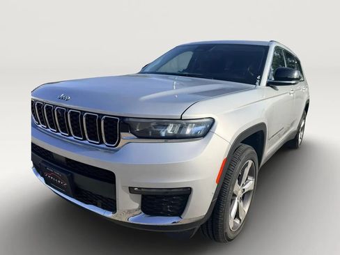 Used 2021 Jeep Grand Cherokee L Limited w/ Luxury Tech Group II AWD/4WD image 2