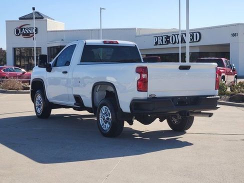 Used 2025 Chevrolet Silverado 2500 W/T image 3