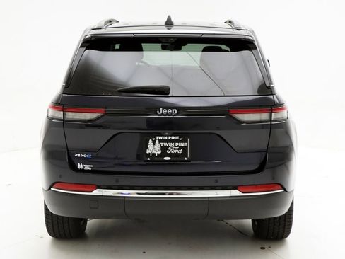 Used 2023 Jeep Grand Cherokee 4WD 4xe w/ Luxury Tech Group II image 7