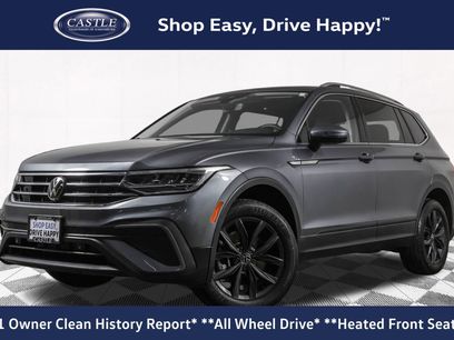 Used 2024 Volkswagen Tiguan SE w/ Panoramic Sunroof Package