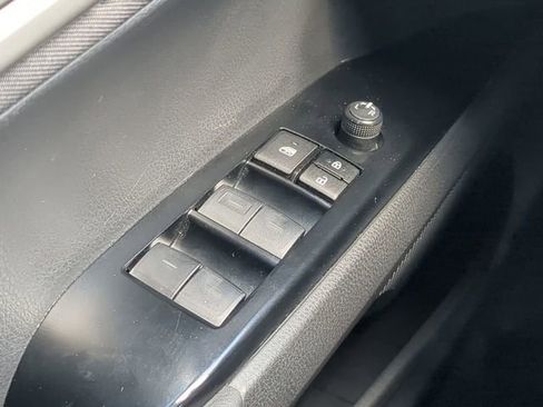 Used 2025 Toyota Camry LE FWD image 25