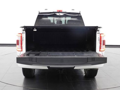 Used 2023 Ford F150 Limited image 12