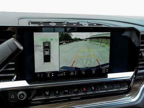 Used 2024 Chevrolet Silverado 2500 LT w/ Midnight Edition image 24