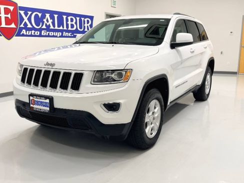 Used 2014 Jeep Grand Cherokee Laredo w/ Quick Order Package 23E AWD/4WD image 7