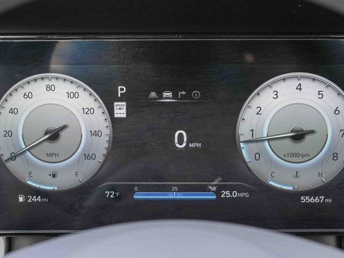 Used 2024 Hyundai Elantra SEL FWD image 22