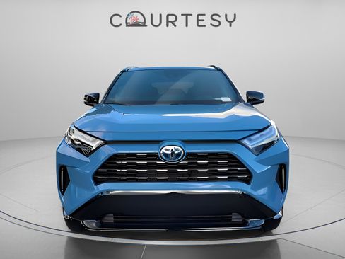 Used 2023 Toyota RAV4 XSE image 11