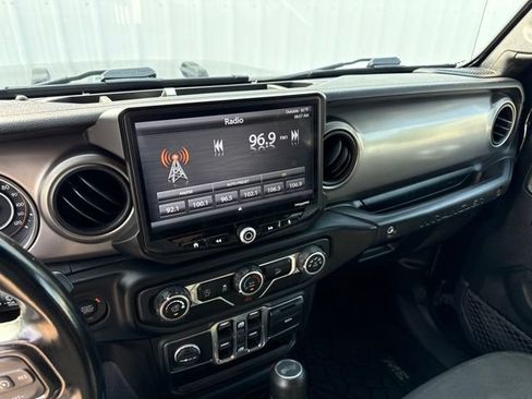 Used 2020 Jeep Wrangler Unlimited Sport S AWD/4WD image 6