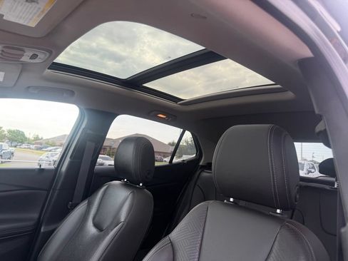 Used 2023 Buick Encore GX Essence w/ Experience Buick Package FWD image 22