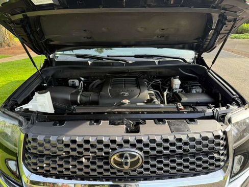 Used 2018 Toyota Tundra SR5 image 25