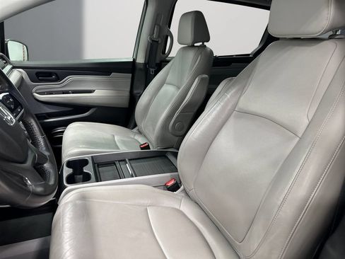 Used 2020 Honda Odyssey Touring image 14