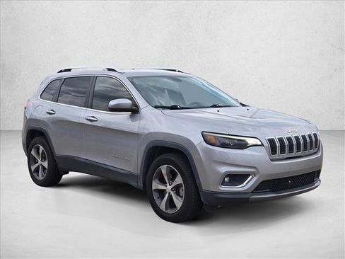 Used 2019 Jeep Cherokee Limited AWD/4WD image 3