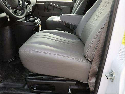 New 2025 Chevrolet Express 2500 w/ Communications Package RWD image 25