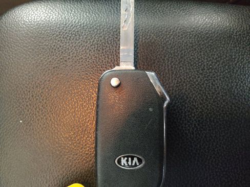 Used 2021 Kia Forte LXS FWD image 27
