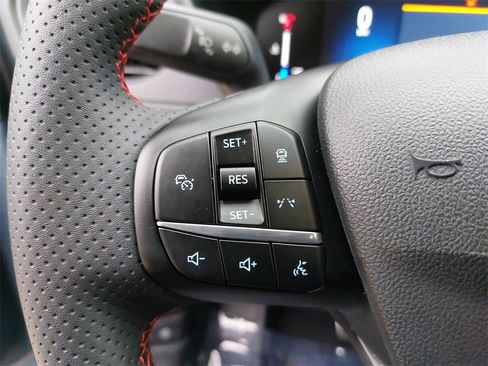 Used 2023 Ford Escape ST-Line w/ Tech Pack #1 image 17