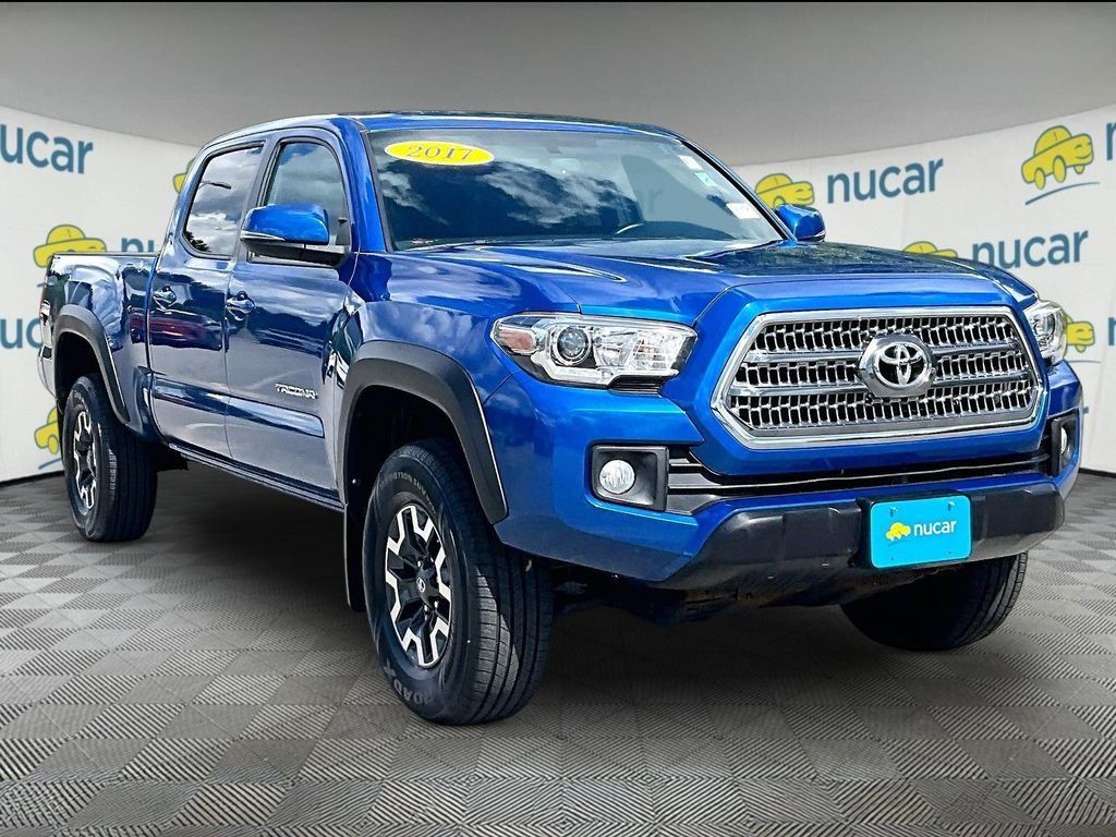 Used 2017 Toyota Tacoma TRD Off-Road w/ Tow Package AWD/4WD image 1