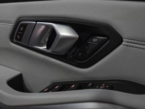 Used 2022 BMW M3 Competition w/ Executive Package image 33