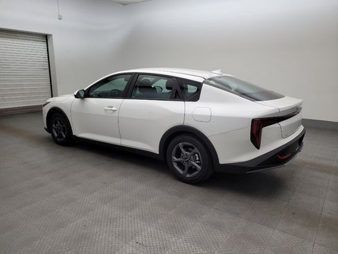 Used 2025 Kia K4 FWD image 3