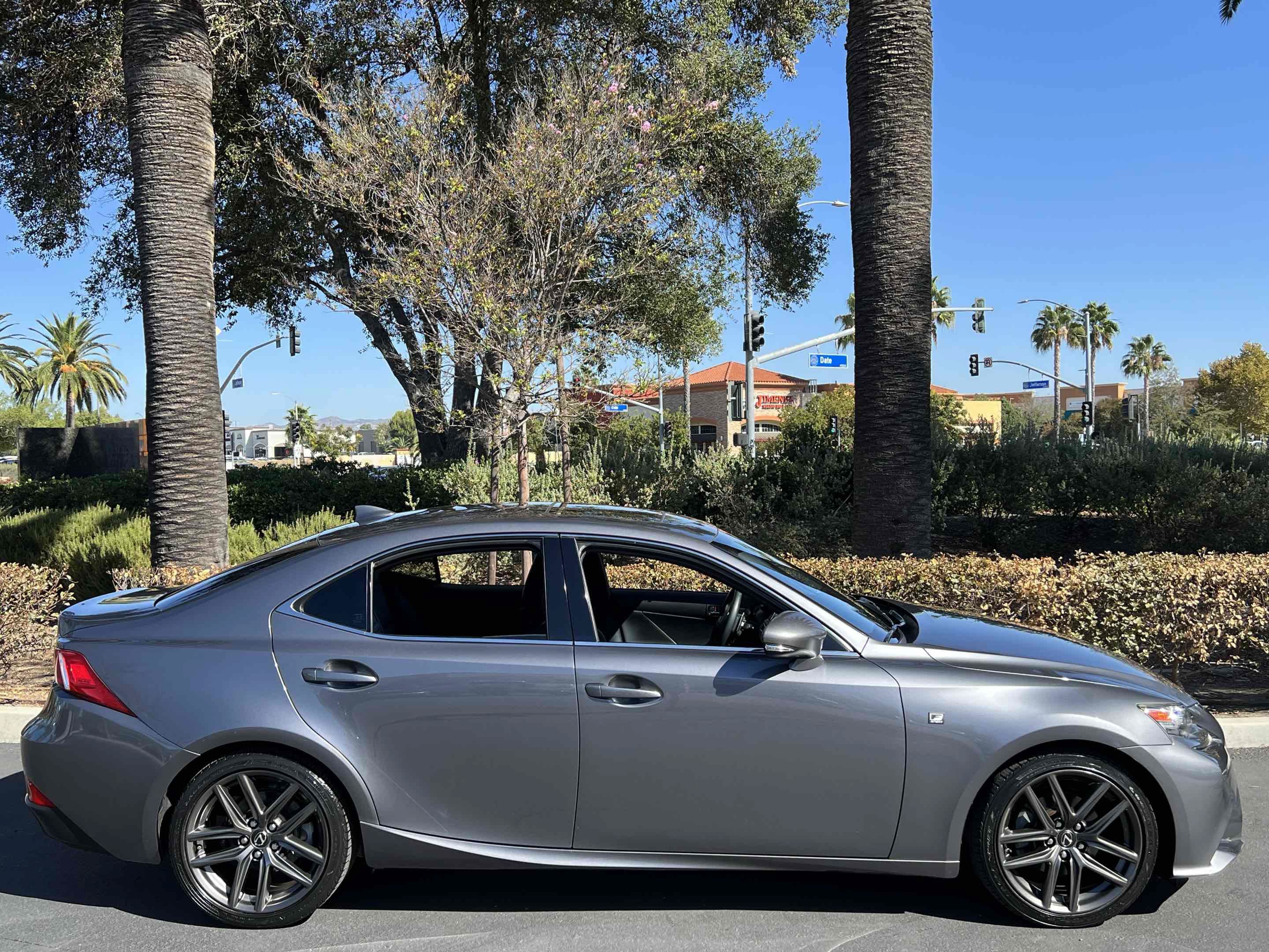 Used 2014 Lexus IS 250 w/ F-Sport Package RWD image 79