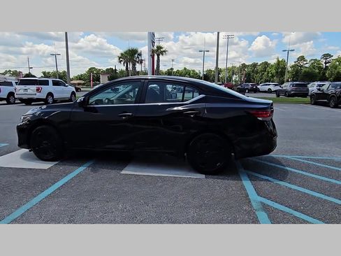 Used 2025 Nissan Sentra S image 22