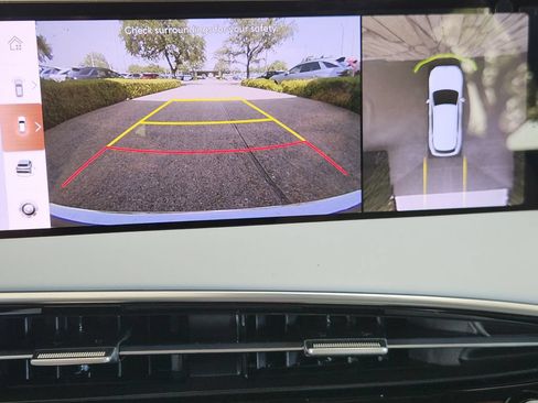 New 2026 Genesis GV70 2.5T Advanced w/ G1 Accessory Package AWD/4WD image 14