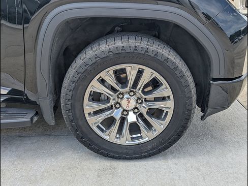 Used 2021 GMC Sierra 1500 Denali w/ Technology Package AWD/4WD image 17