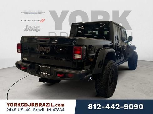 Used 2023 Jeep Gladiator Rubicon w/ Trailer Tow Package AWD/4WD image 5