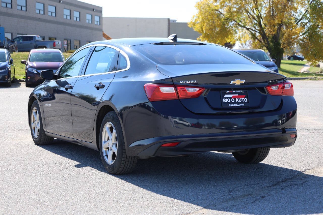 Used 2017 Chevrolet Malibu LS FWD image 11