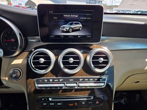 Used 2019 Mercedes-Benz GLC 300 image 30