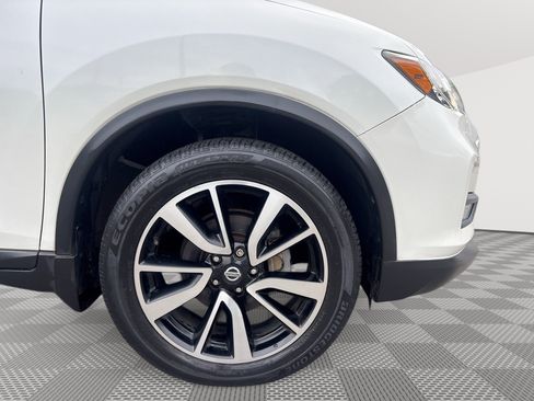 Used 2019 Nissan Rogue SL w/ Premium Package AWD/4WD image 31