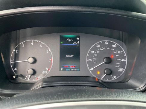 Used 2024 Toyota Corolla SE FWD image 25
