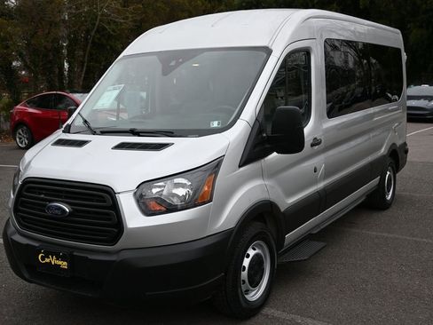 Used 2019 Ford Transit 350 XL image 3
