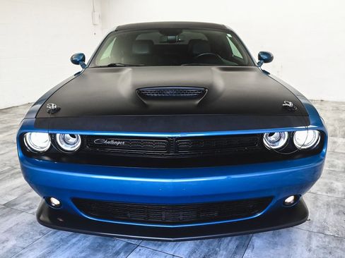 Used 2022 Dodge Challenger R/T Scat Pack w/ T/A Package image 2
