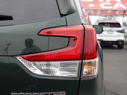 Used 2022 Subaru Forester Premium w/ Popular Package #1 image 7