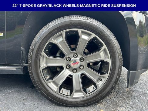 Used 2019 GMC Yukon XL Denali w/ Denali Ultimate Package AWD/4WD image 12