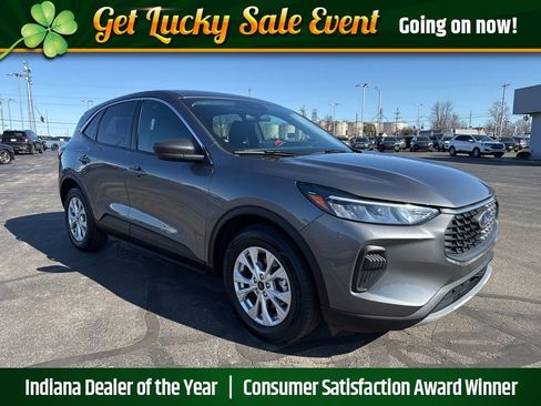 Used 2024 Ford Escape Active w/ Cold Weather Package image 1