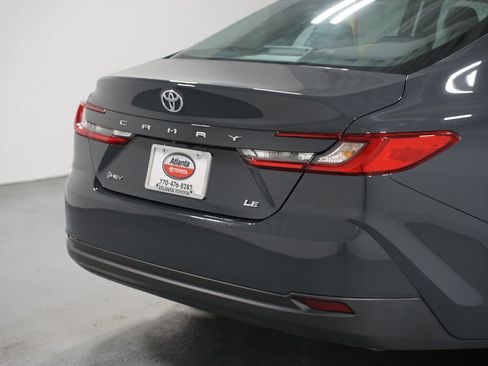 Used 2025 Toyota Camry LE image 9