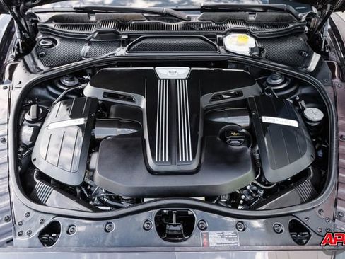 Used 2015 Bentley Continental GT image 27