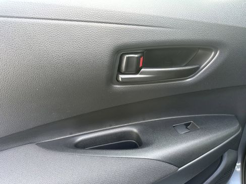 New 2026 Toyota Corolla LE w/ LE Premium Package FWD image 21