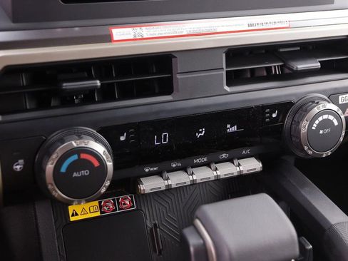 New 2026 Toyota Tacoma SR5 AWD/4WD image 29