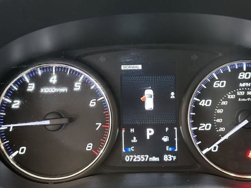 Used 2017 Mitsubishi Outlander SE AWD/4WD image 9