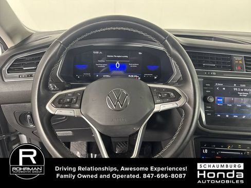 Used 2023 Volkswagen Tiguan SE AWD/4WD image 12