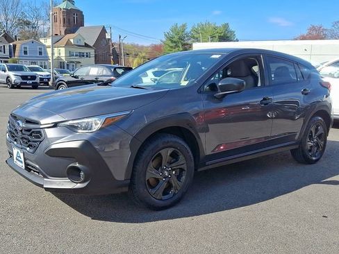 Used 2024 Subaru Crosstrek 2.0i AWD/4WD image 3